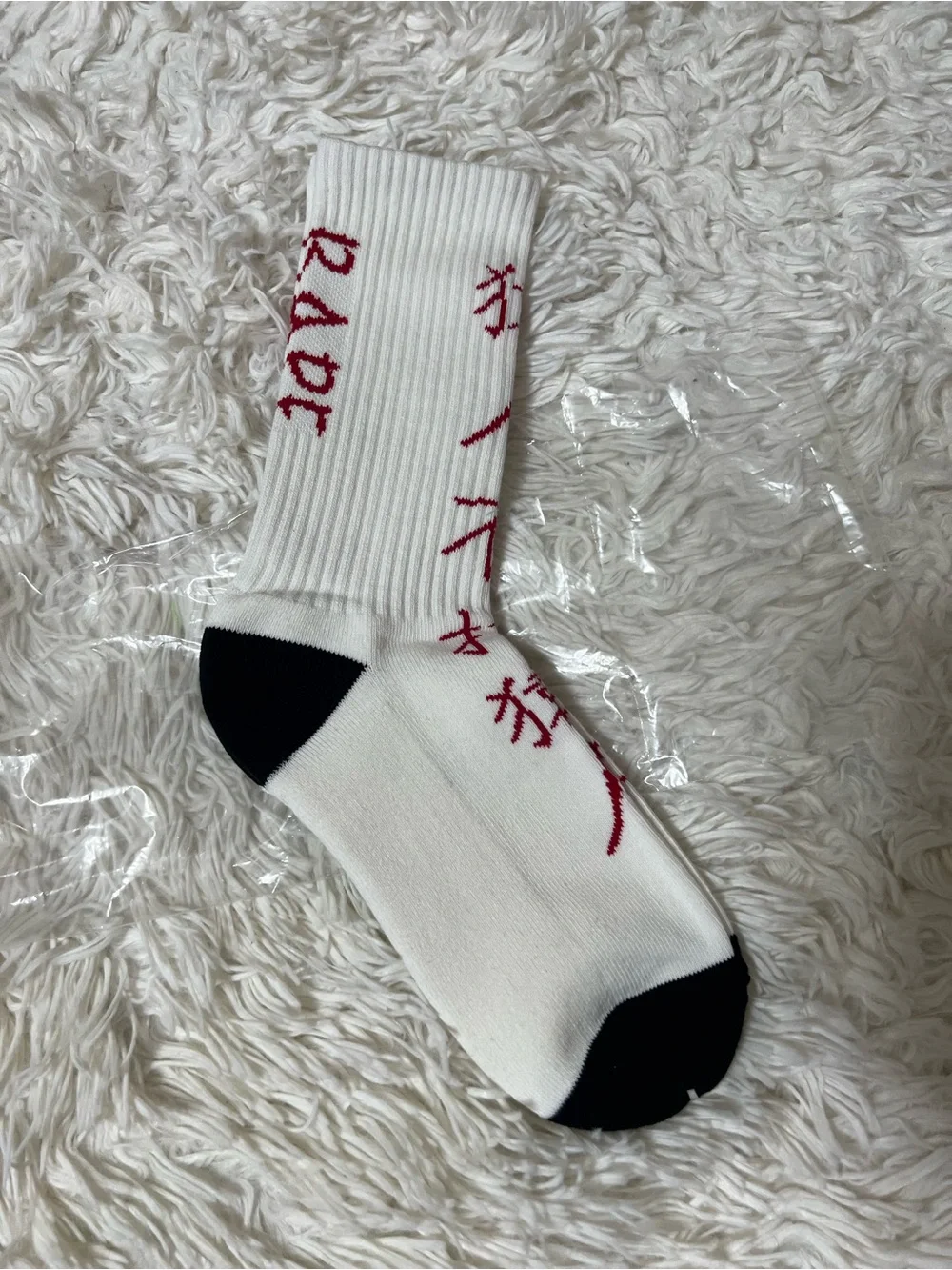 A Bathing Ape White & Red Logo Crew Socks men’s unisex 8-11